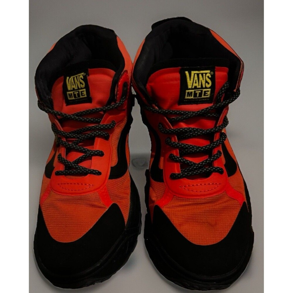 EUC Vans Crosspath Mid MTE Outdoor Shoe - Bright Orange/Black M8.5 W10